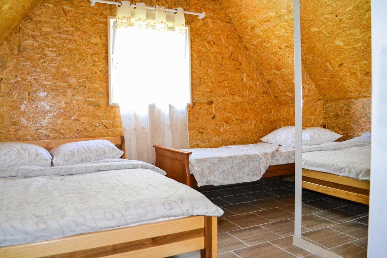 הוילה Nikšić Grandma'S Hut מראה חיצוני תמונה